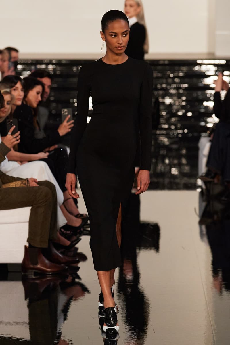 Ralph Lauren 2022FW fashion show runway