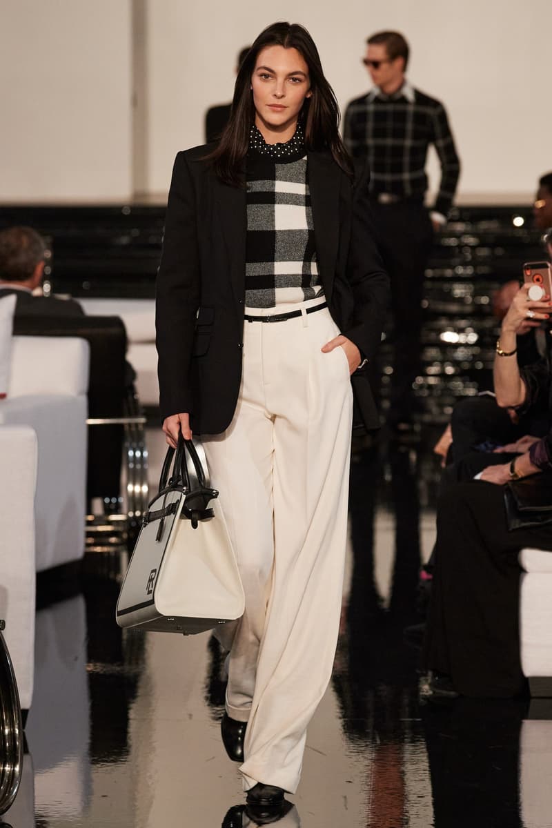 Ralph Lauren 2022FW fashion show runway