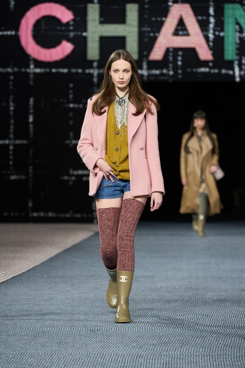 CHANEL 2022FW PFW 