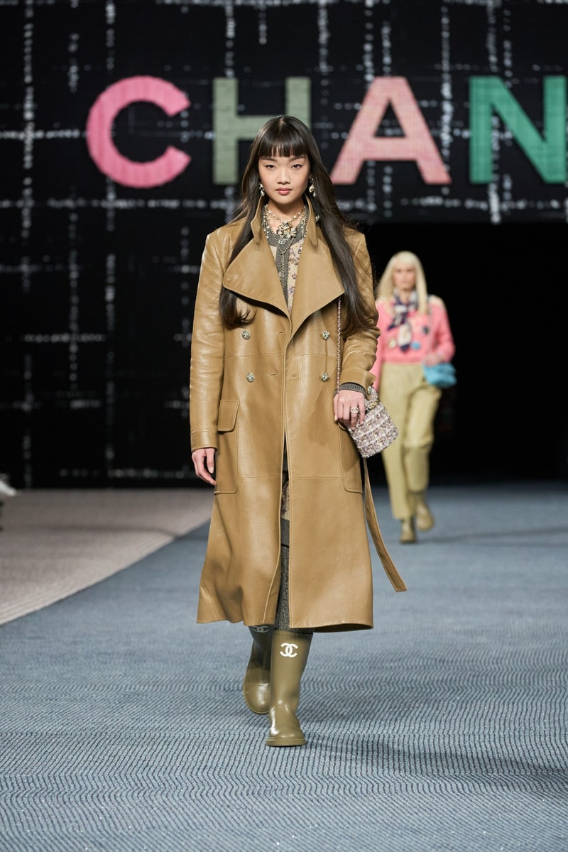 CHANEL 2022FW PFW 