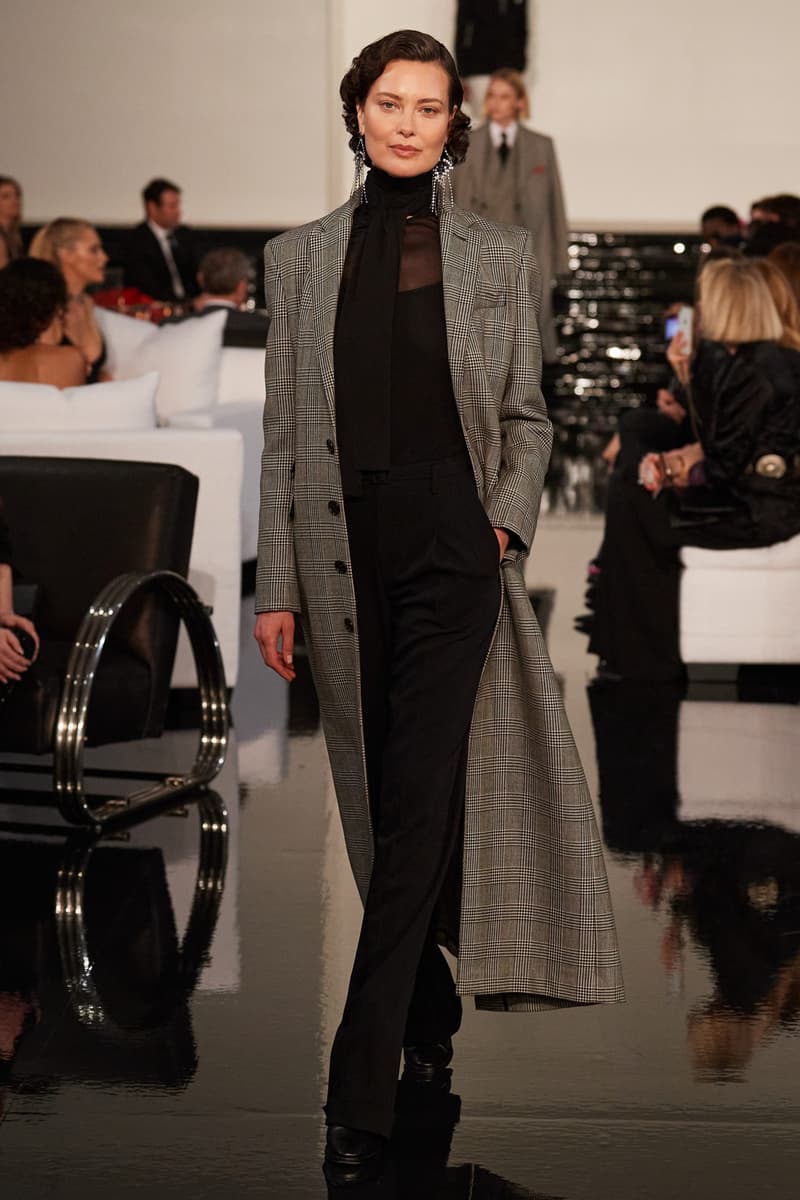 Ralph Lauren 2022FW fashion show runway