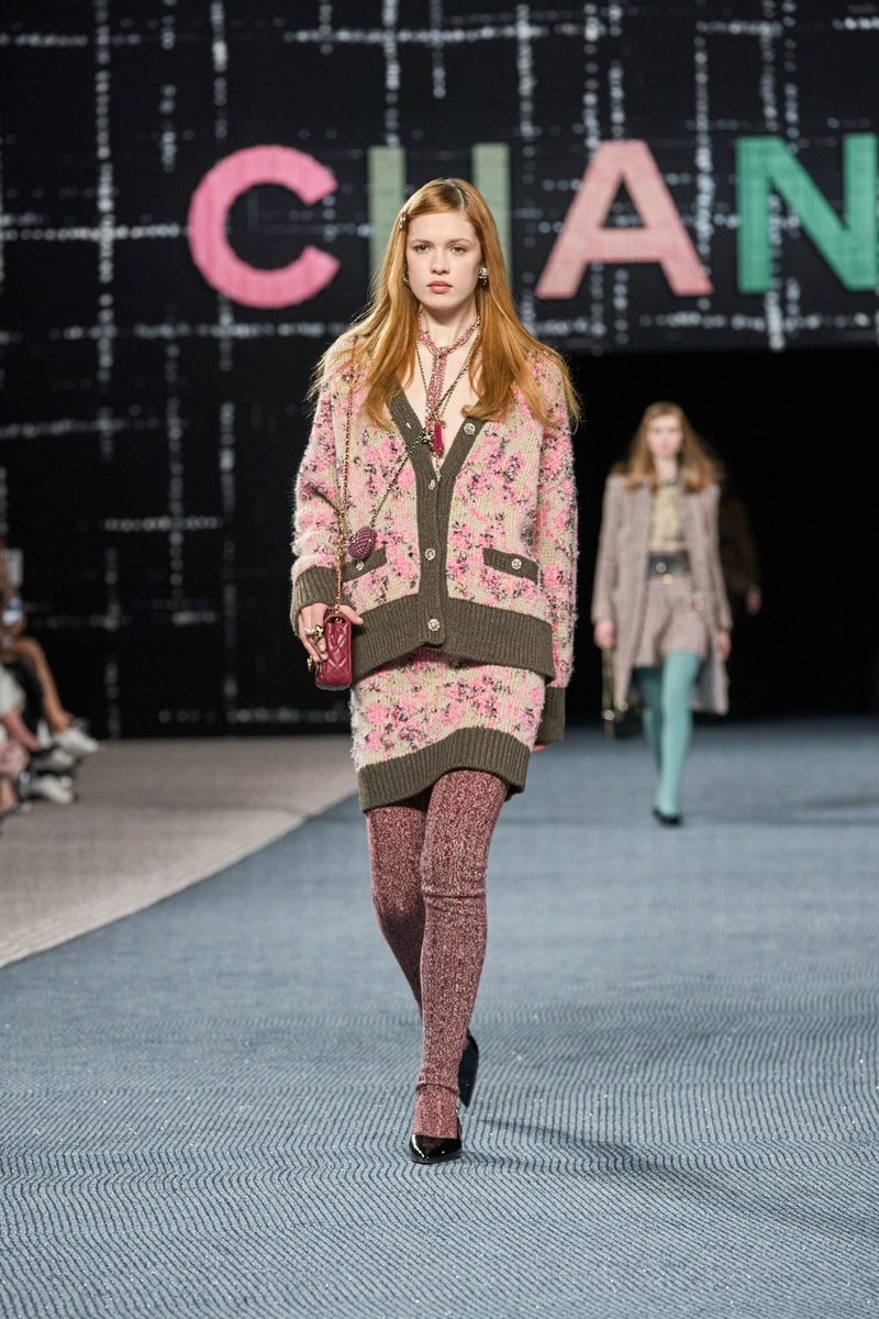 CHANEL 2022FW PFW 