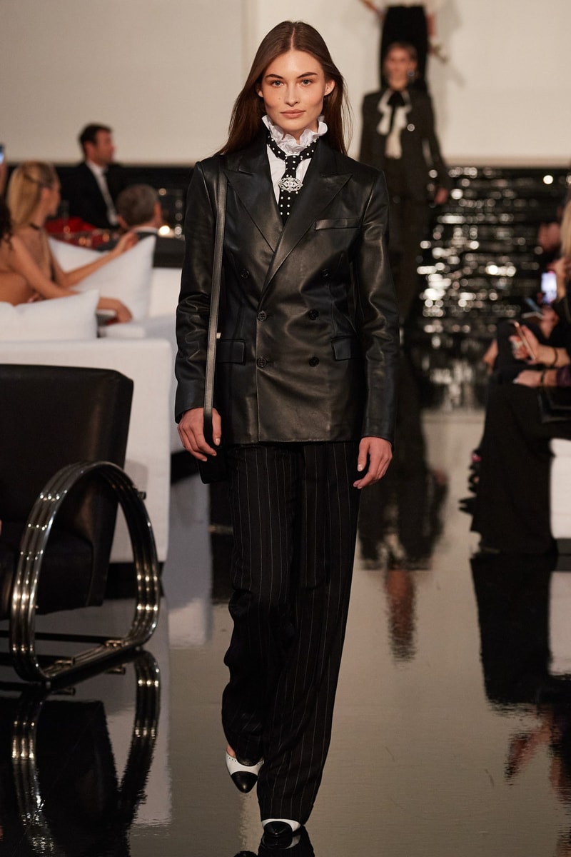 Ralph Lauren 2022FW fashion show runway