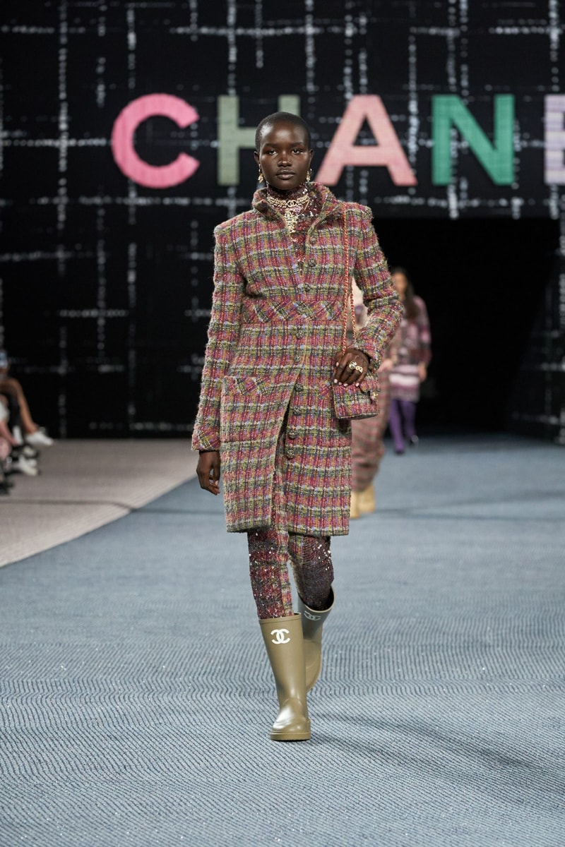 CHANEL 2022FW PFW 
