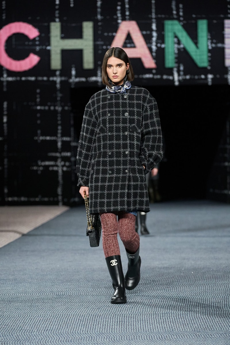 CHANEL 2022FW PFW 