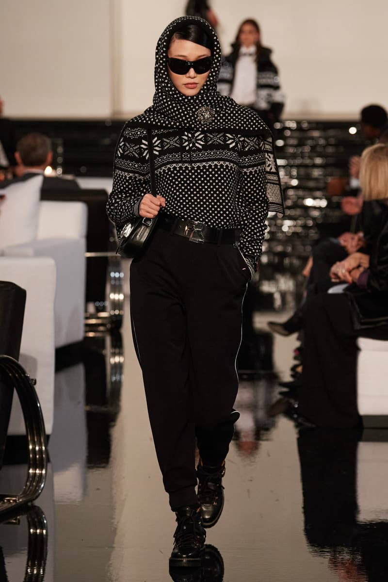 Ralph Lauren 2022FW fashion show runway