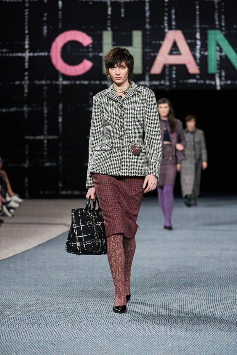 CHANEL 2022FW PFW 
