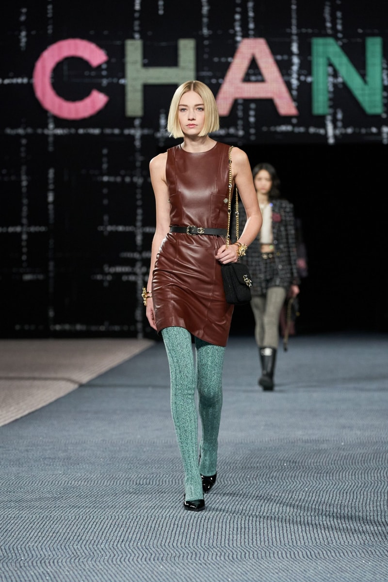 CHANEL 2022FW PFW 