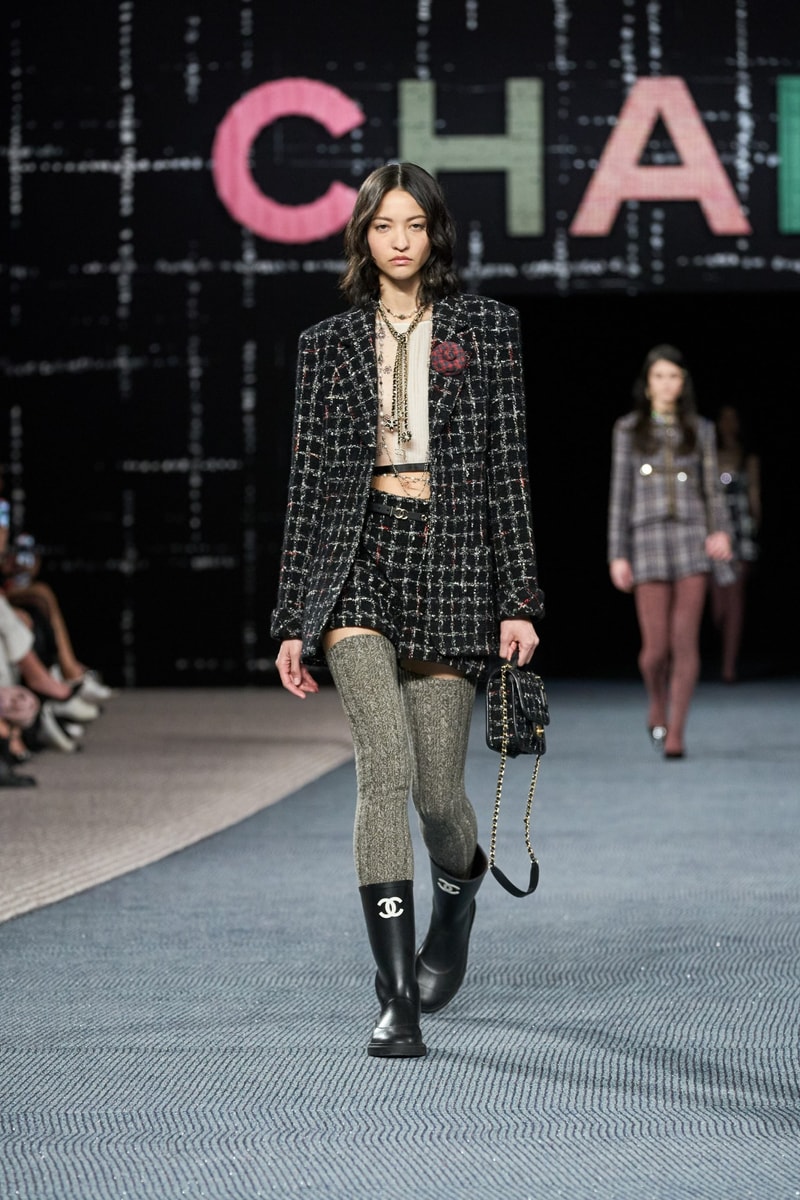CHANEL 2022FW PFW 