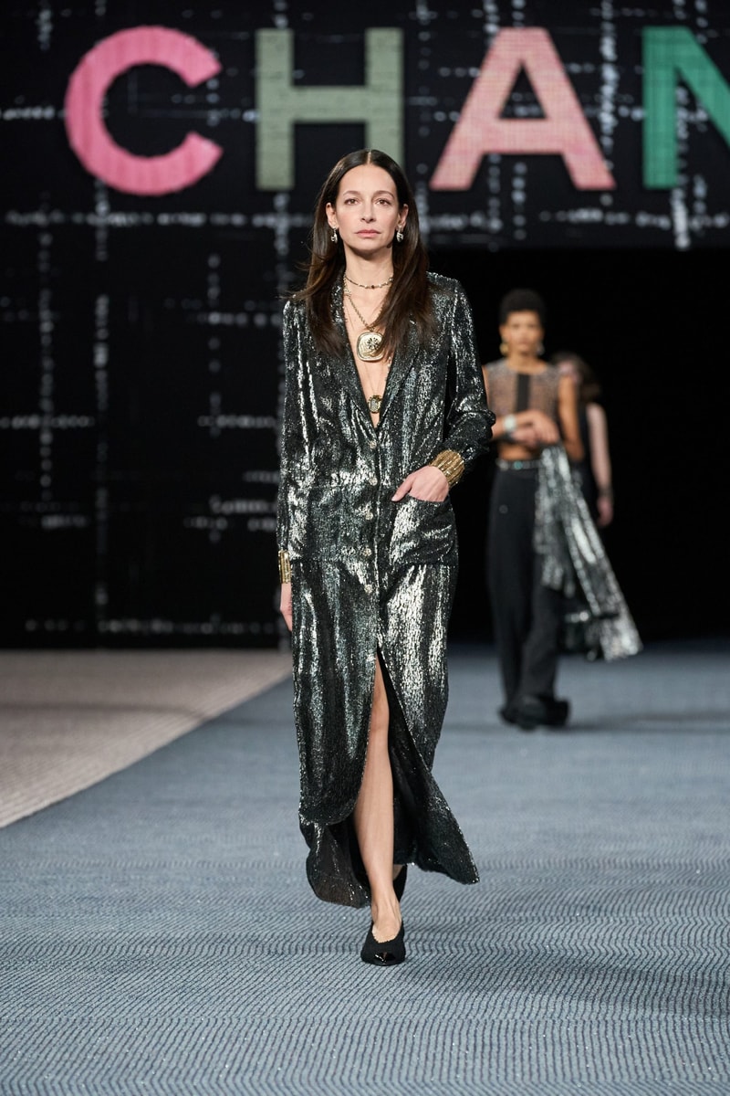 CHANEL 2022FW PFW 