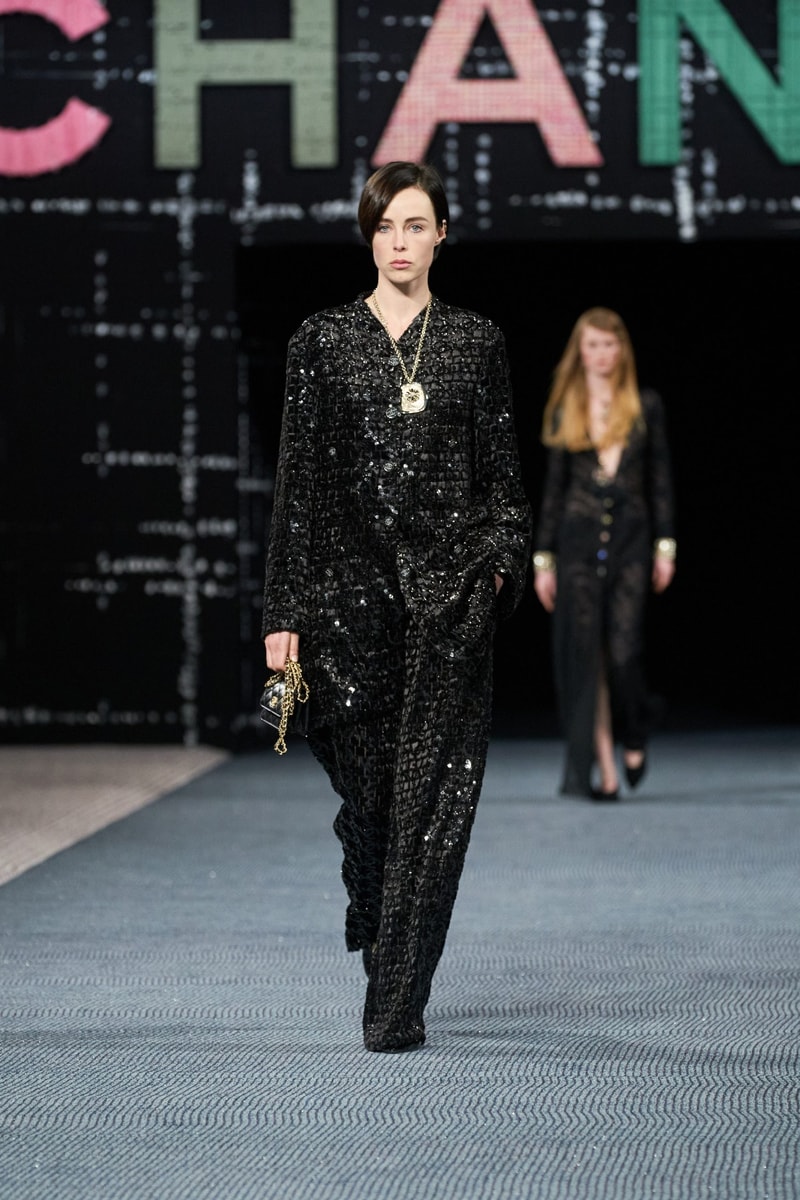 CHANEL 2022FW PFW 