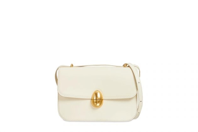 10-minimal-white-handbags-to-recommend-06