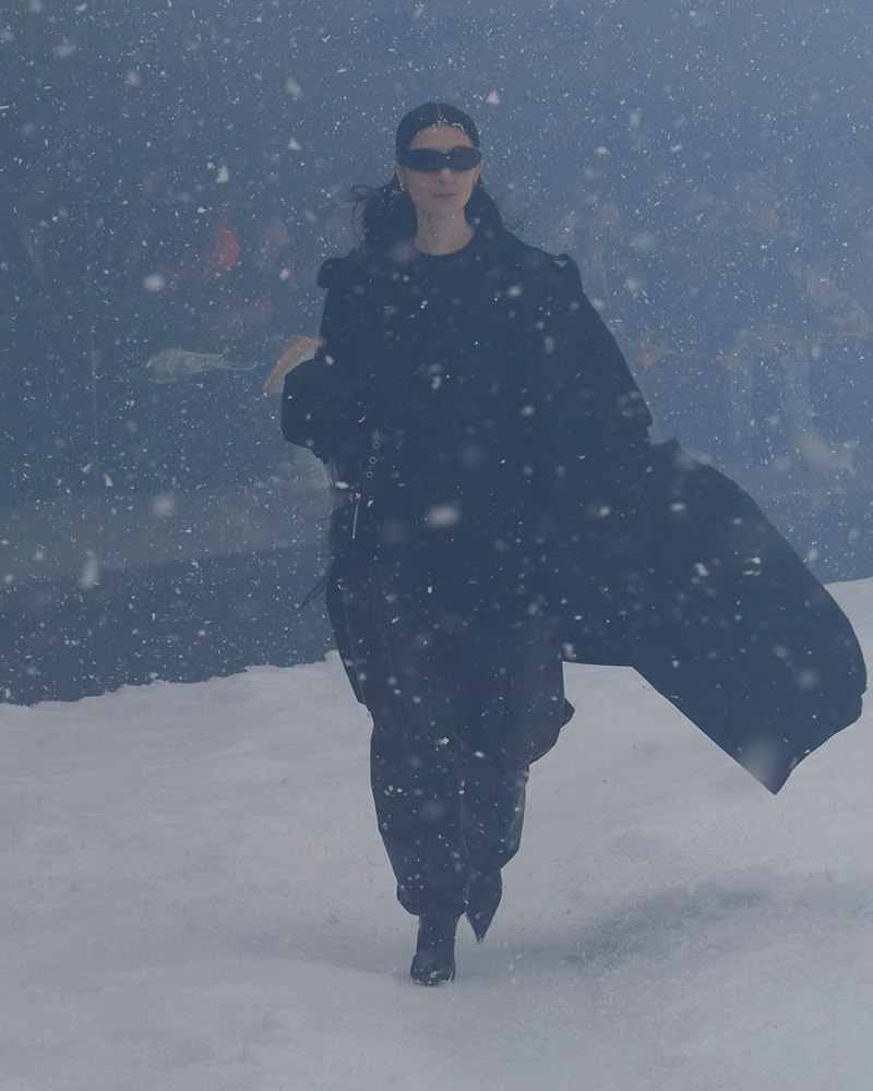balenciaga 2022 FW storm pfw runway looks 