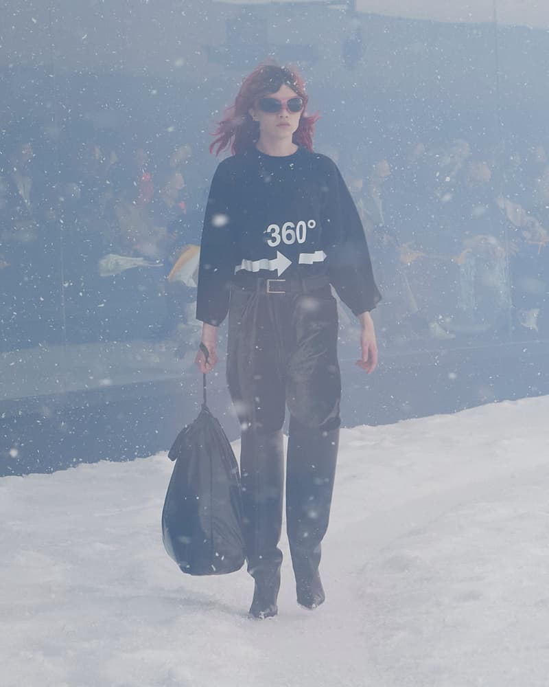 balenciaga 2022 FW storm pfw runway looks 