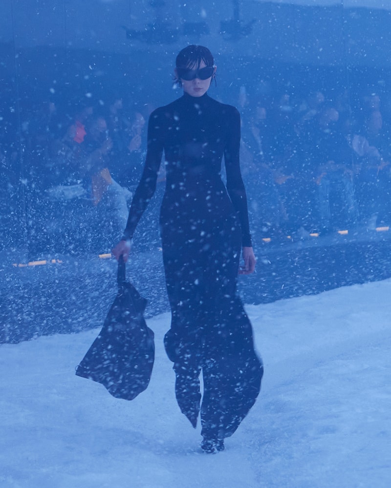 balenciaga 2022 FW storm pfw runway looks 