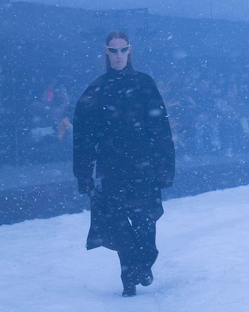 balenciaga 2022 FW storm pfw runway looks 