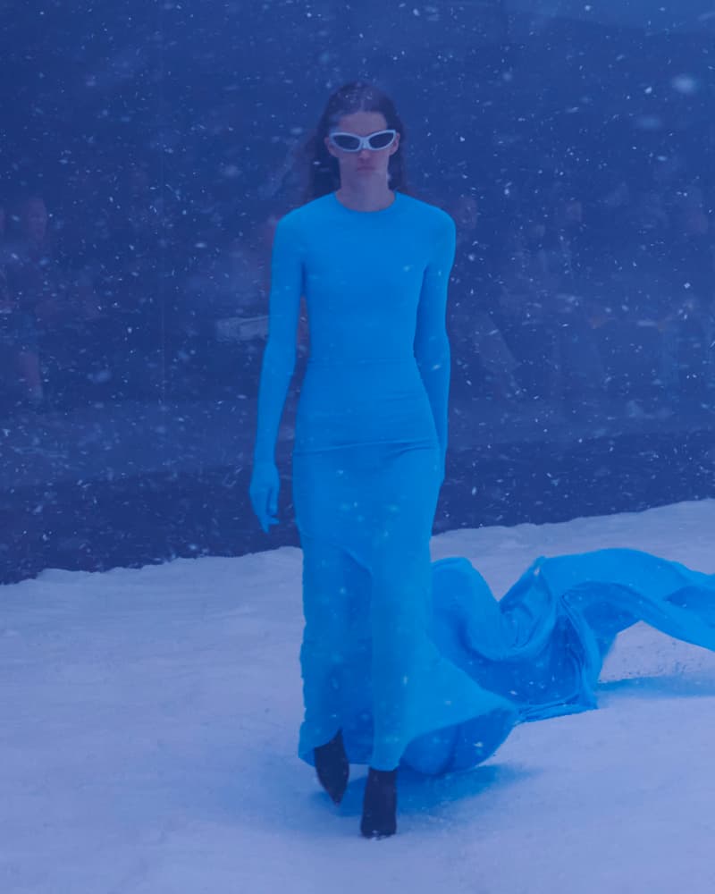 balenciaga 2022 FW storm pfw runway looks 