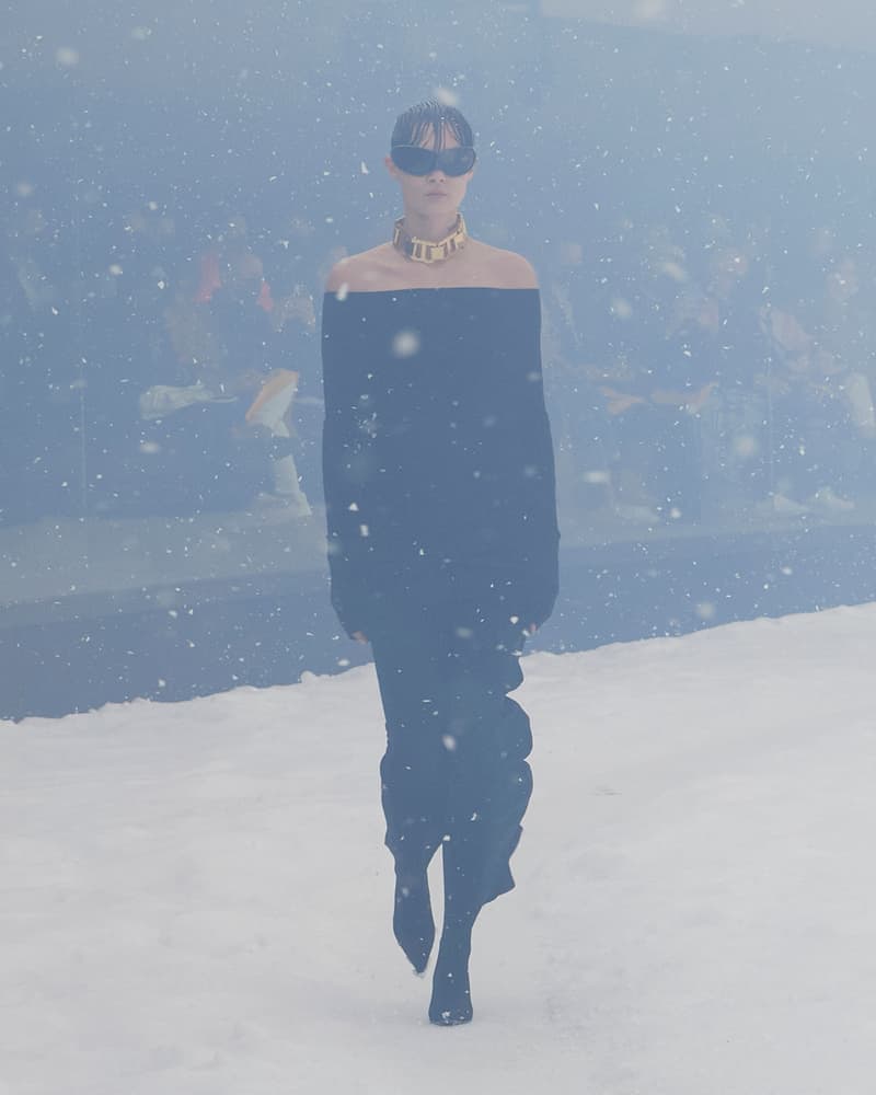 balenciaga 2022 FW storm pfw runway looks 