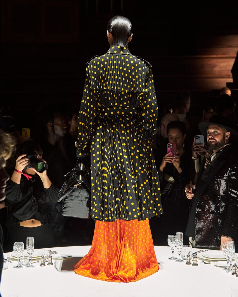 burberry 2022 fw runway london Riccardo Tisci london women