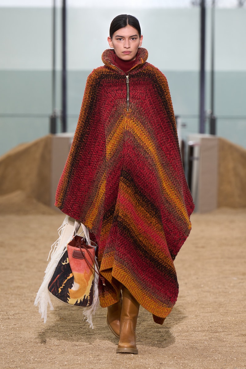 chloe pfw 2022 fw Gabriela Hears climate handbags sustainable