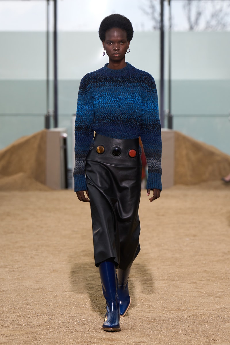 chloe pfw 2022 fw Gabriela Hears climate handbags sustainable
