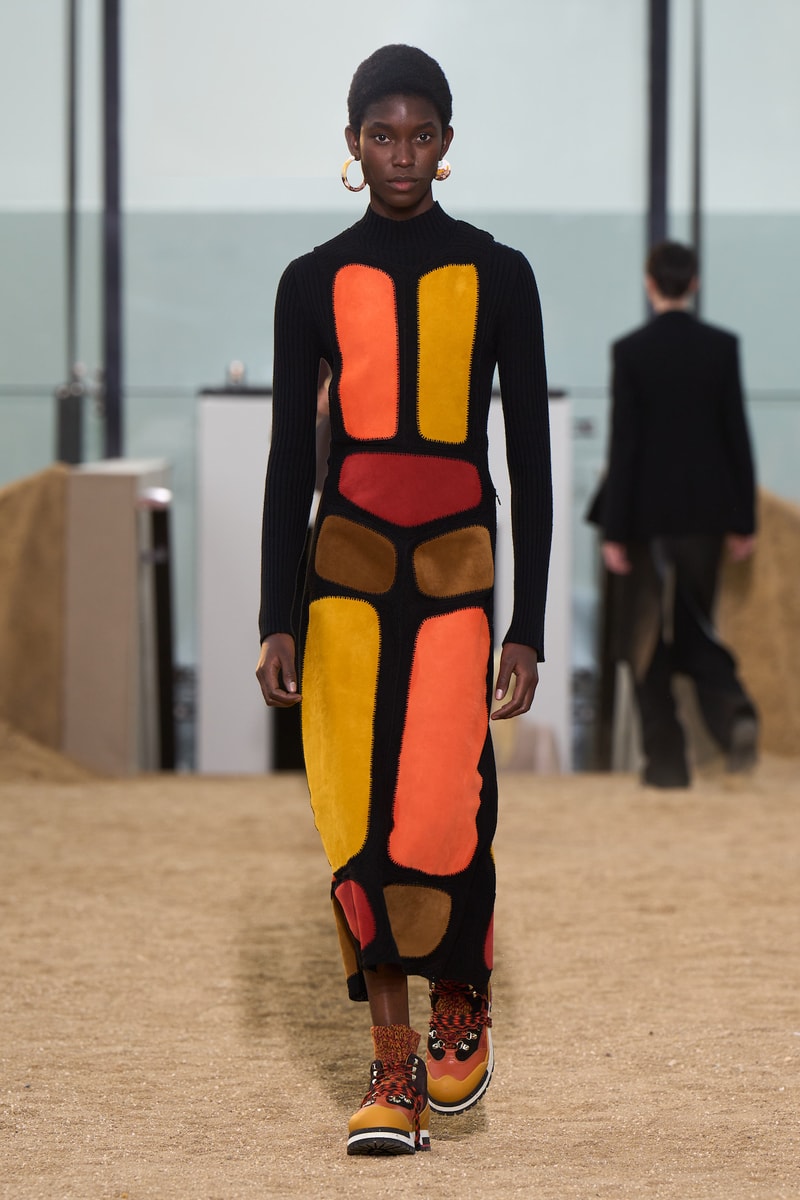 chloe pfw 2022 fw Gabriela Hears climate handbags sustainable