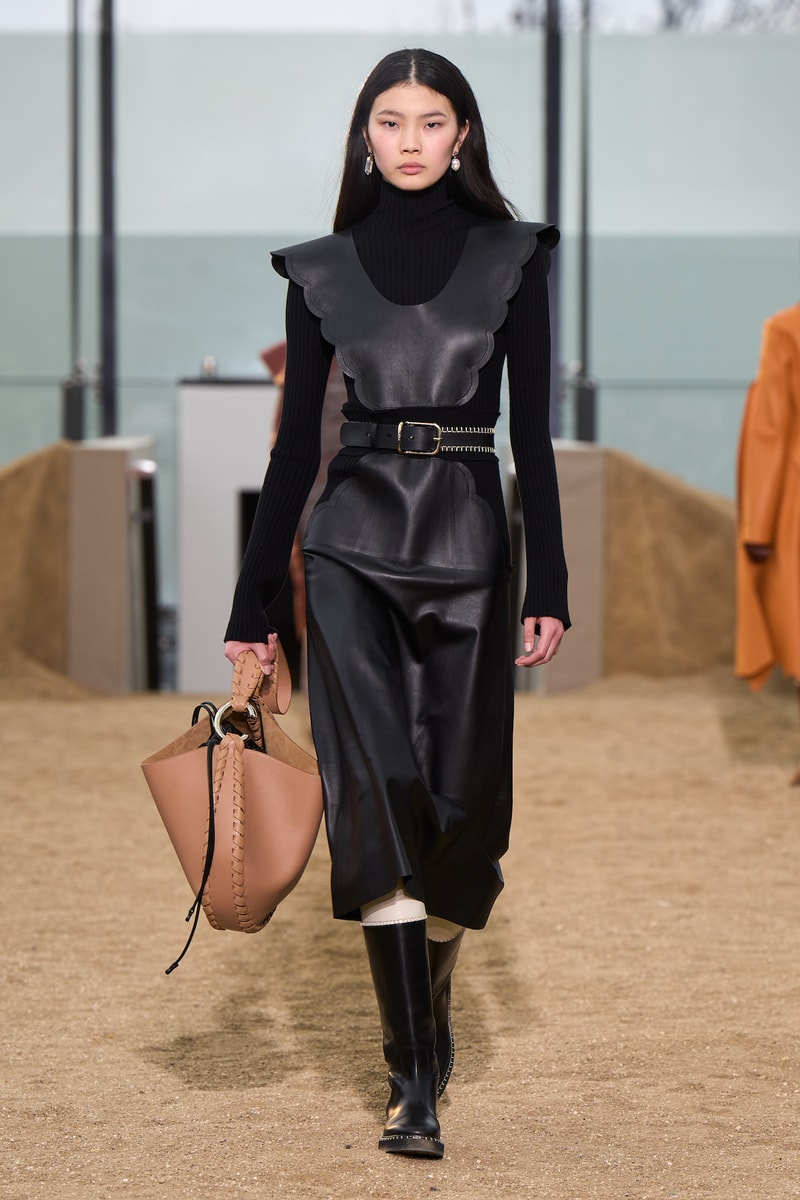 chloe pfw 2022 fw Gabriela Hears climate handbags sustainable