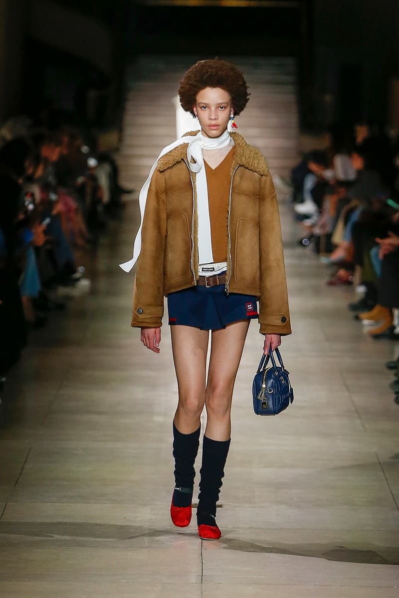 miu miu 2022fw mini skirt short runway collection