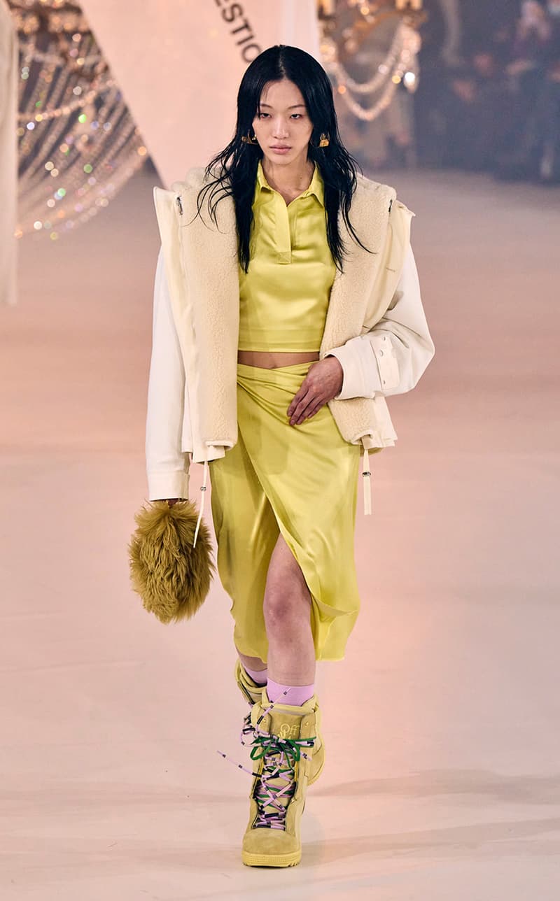 off-white 2022 fall ready-to-wear Runway