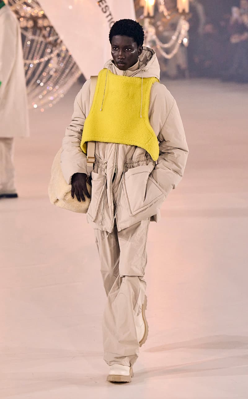 off-white 2022 fall ready-to-wear Runway