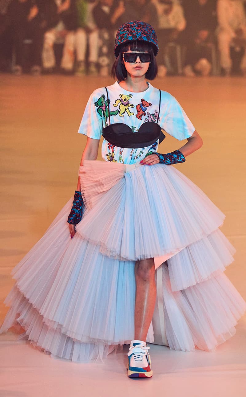 off-white 2022 fall ready-to-wear Runway