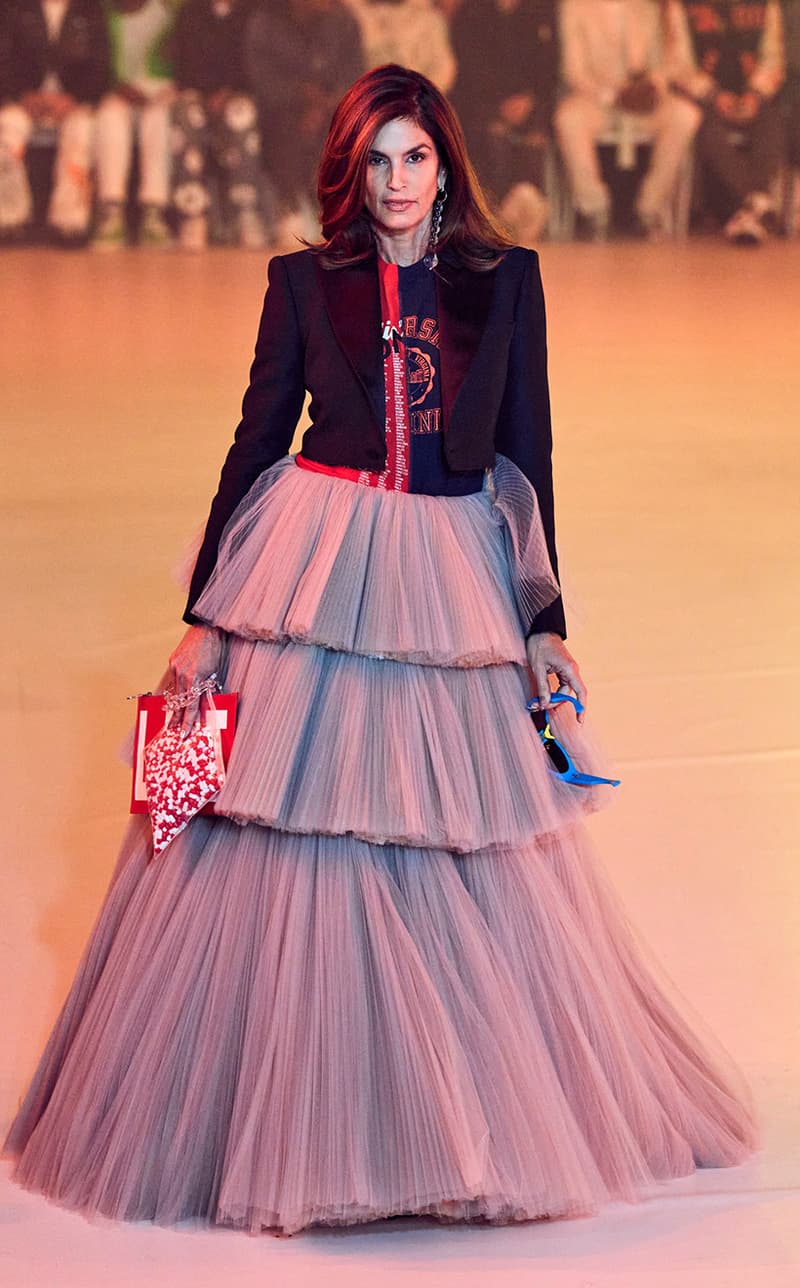 off-white 2022 fall ready-to-wear Runway