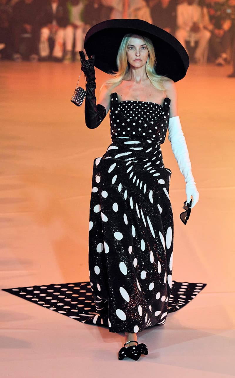 off-white 2022 fall ready-to-wear Runway