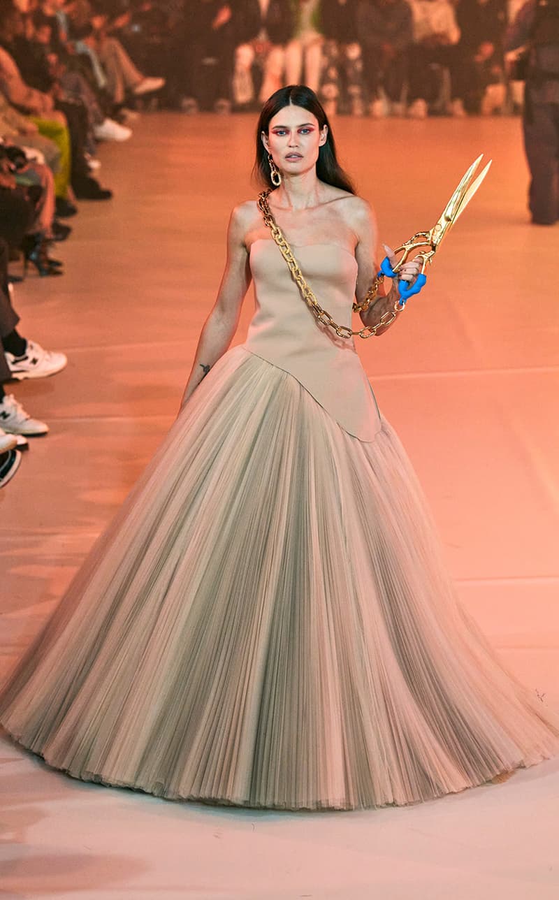 off-white 2022 fall ready-to-wear Runway