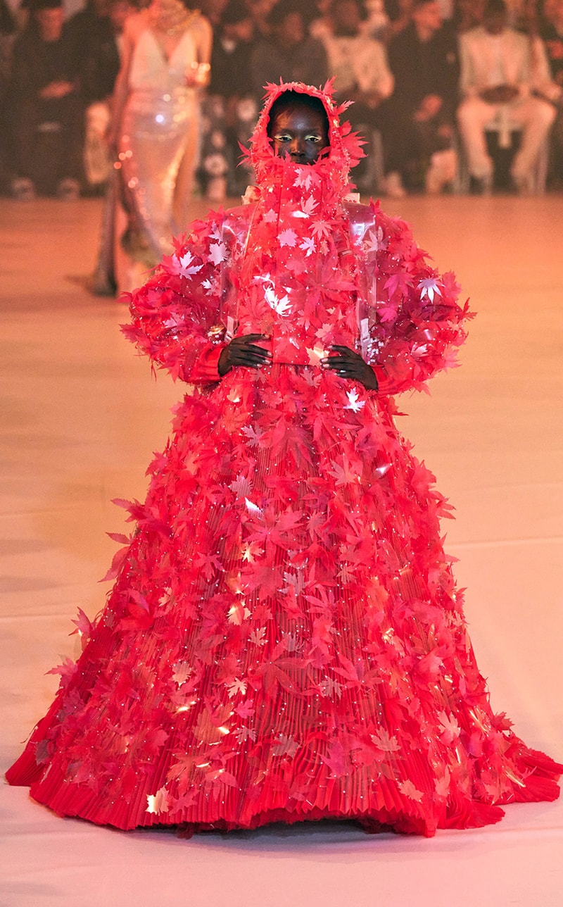 off-white 2022 fall ready-to-wear Runway