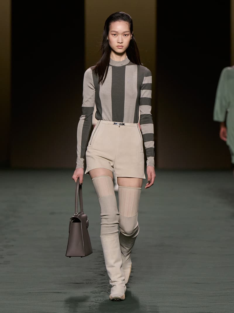 hermes pfw 2022 fw Nadège Vanhee-Cybulski runway looks all detail