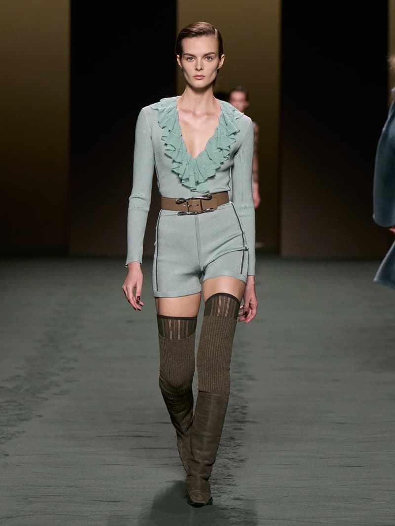 hermes pfw 2022 fw Nadège Vanhee-Cybulski runway looks all detail