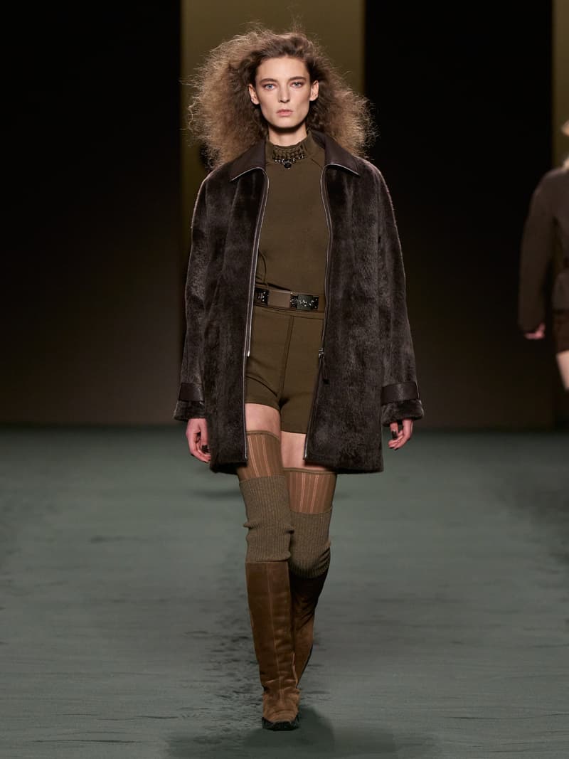 hermes pfw 2022 fw Nadège Vanhee-Cybulski runway looks all detail