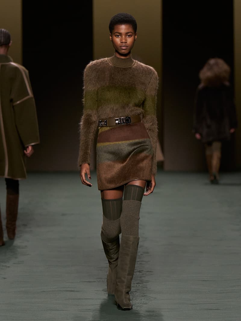 hermes pfw 2022 fw Nadège Vanhee-Cybulski runway looks all detail