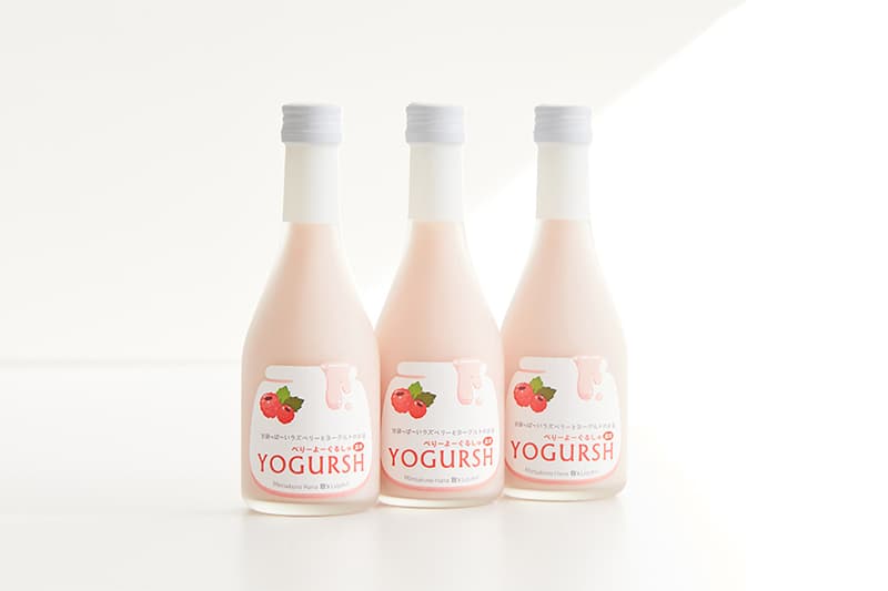 YOGURSH Japanese Sake Washin Shuzou Mansakuno Hana Liqueur