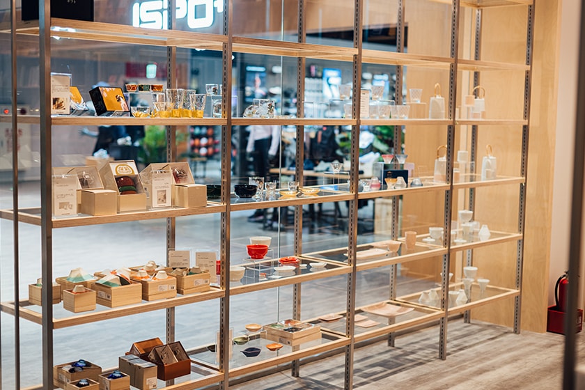 Tsutaya Bookstore Hsinchu trkmall Wired Chaya