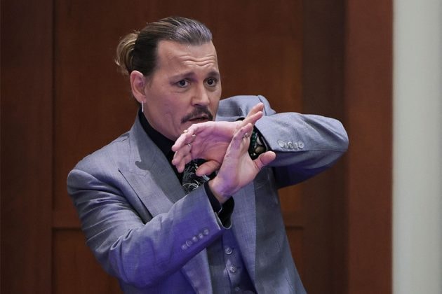 johnny-depp-confessed-at-court-that-lily-rose-depp-skipped-fathers-wedding-because-of-amber-heard-04