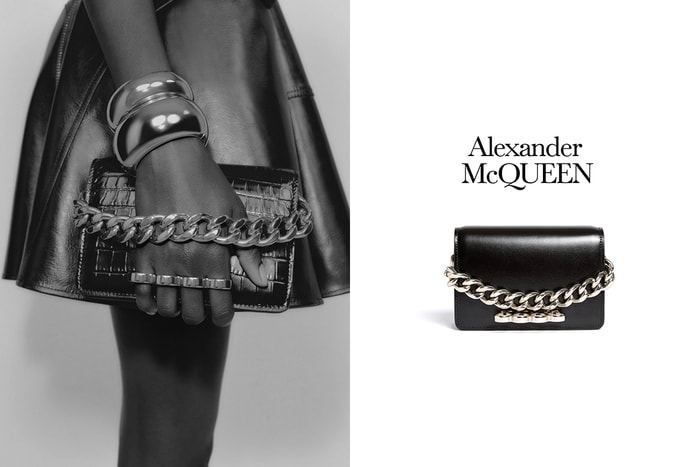 Alexander McQueen 濃縮經典:標誌性手袋 Four Ring 迷你款登場!