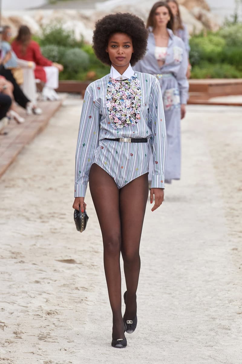 CHANEL 2023 Cruise Runway Fashion Show