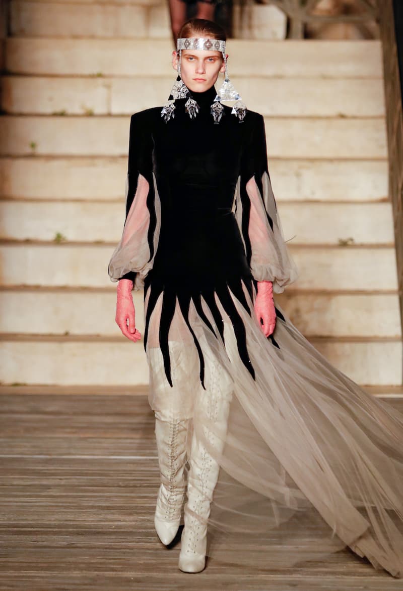 gucci COSMOGONIE alessandro michele runway show all looks story behind detail