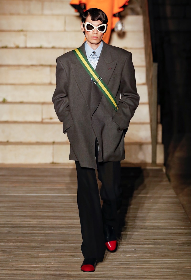 gucci COSMOGONIE alessandro michele runway show all looks story behind detail