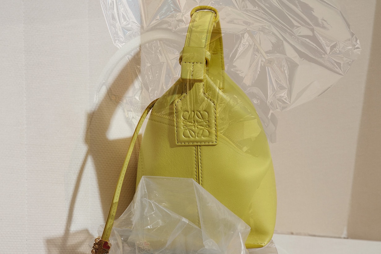 Loewe 520 Cubi bag 2022 handbags