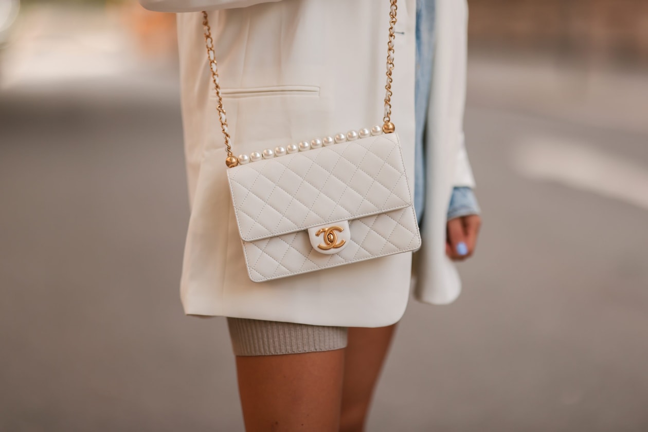 chanel is open private stores for top clients