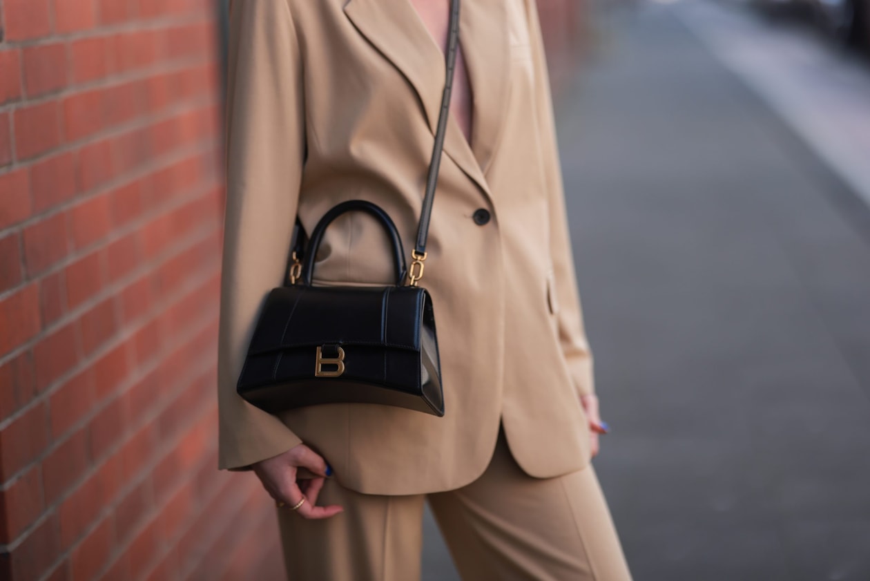 balenciaga start to accept crypto payments bitcoin ethereum