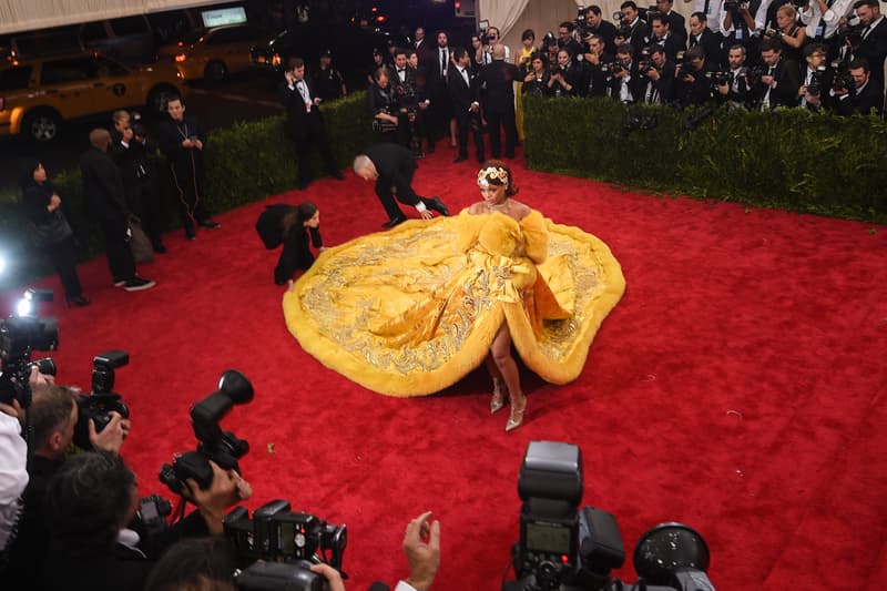 met gala rihanna Eirene statue pregnant 2022 godness